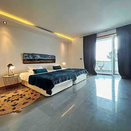 Olive Tree Sunset View - V3 Luxo Vista Mar ヴィラ